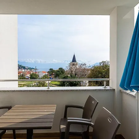 Apartments Crnekovic Tomislava 8 Baška Buitenkant foto
