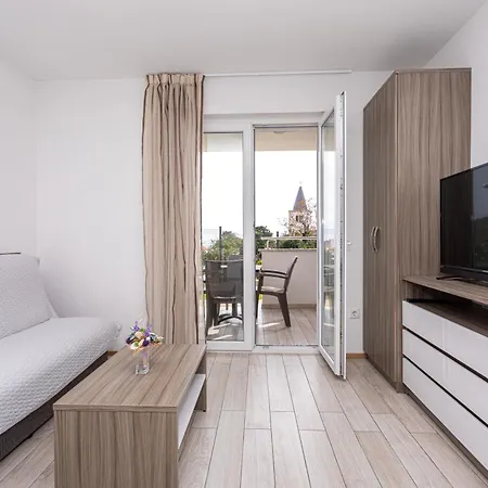 Apartments Crnekovic Tomislava 8 Baška Buitenkant foto