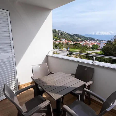 Apartments Crnekovic Tomislava 8 Baška Buitenkant foto