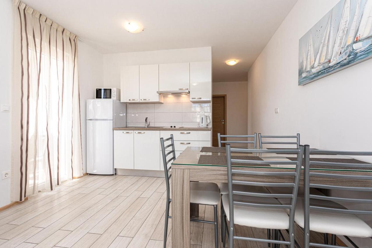 Crnekovic Tomislava 8 Apartment Baška