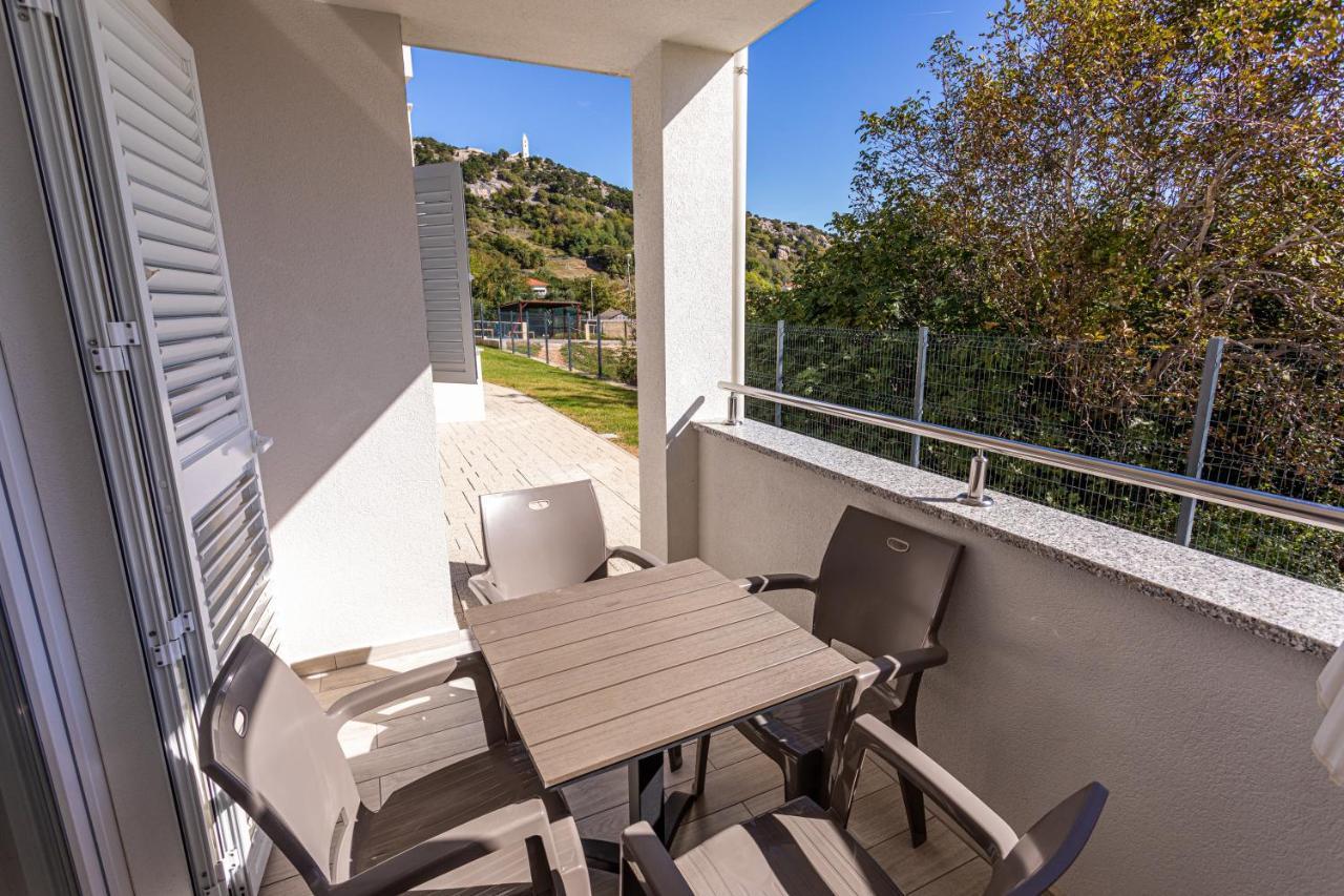 Apartment Crnekovic Tomislava 8
